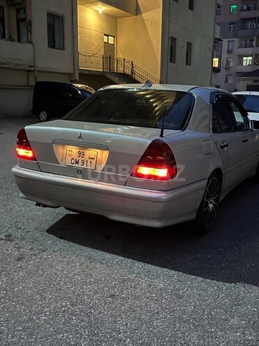 Mercedes C 230 1999, 368,000 km - 2.3 л - Bakı