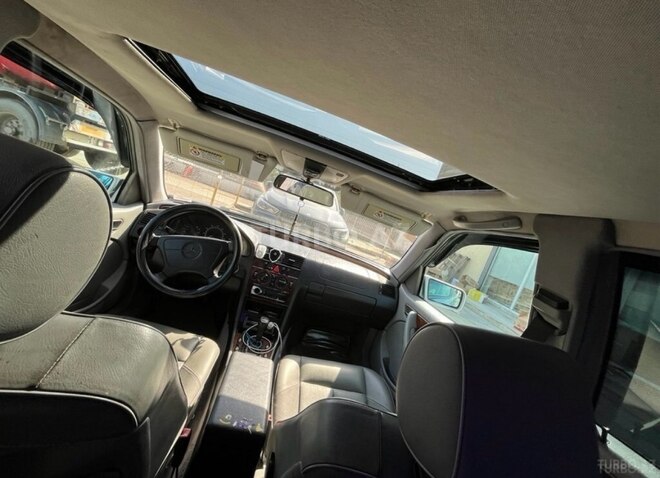 Mercedes C 230 1999, 368,000 km - 2.3 л - Bakı