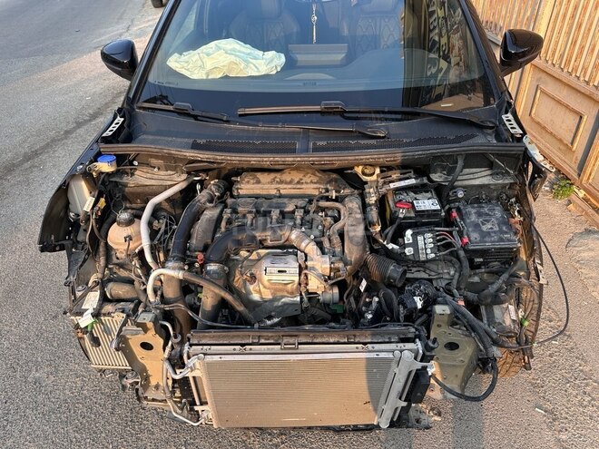 Peugeot 3008 2022, 5,000 km - 1.6 л - Bakı