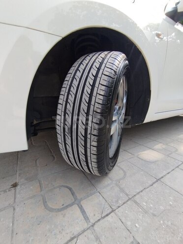 Hyundai i30 2009, 380,000 km - 1.6 l - Gəncə