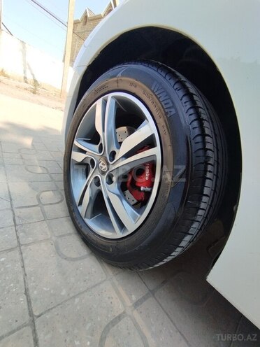 Hyundai i30 2009, 380,000 km - 1.6 l - Gəncə