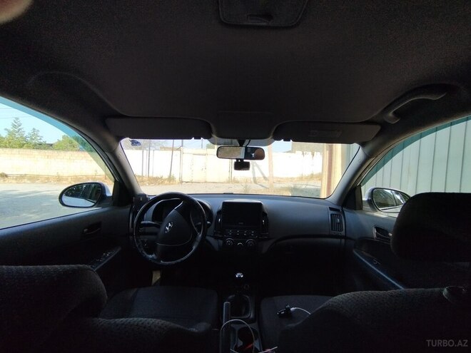 Hyundai i30 2009, 380,000 km - 1.6 l - Gəncə