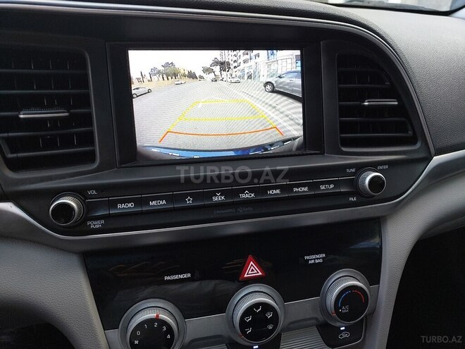 Hyundai Elantra 2019, 126,000 km - 2.0 л - Bakı
