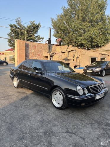 Mercedes E 270 2000, 500,000 km - 2.7 l - Bakı