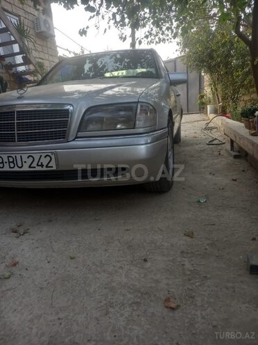 Mercedes C 200 1996, 228,000 km - 2.0 л - Bakı