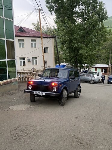 LADA (VAZ) Niva 2014, 200,000 km - 1.7 l - Yardımlı