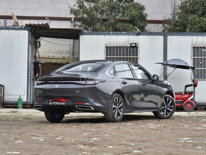 Changan Eado Plus 2025, 0 km - 1.5 л - Bakı
