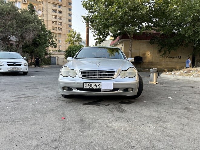 Mercedes C 200 2000, 354,000 km - 2.0 l - Bakı