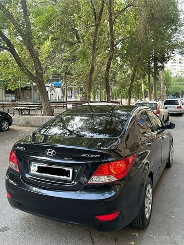 Hyundai Accent 2012, 213,000 km - 1.6 л - Bakı
