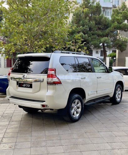 Toyota Land Cruiser Prado 2014, 200,000 km - 2.7 l - Bakı