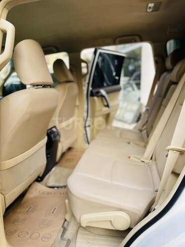 Toyota Land Cruiser Prado 2014, 200,000 km - 2.7 l - Bakı