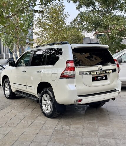 Toyota Land Cruiser Prado 2014, 200,000 km - 2.7 l - Bakı