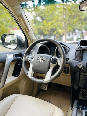 Toyota Land Cruiser Prado 2014, 200,000 km - 2.7 l - Bakı