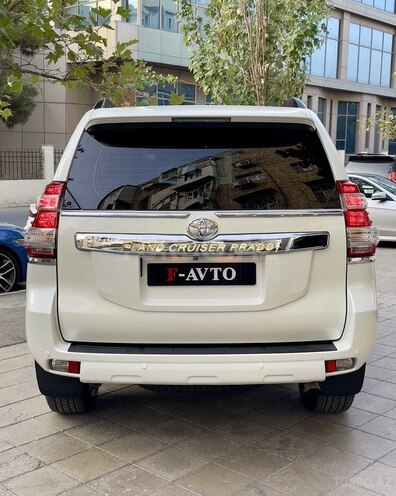 Toyota Land Cruiser Prado 2014, 200,000 km - 2.7 l - Bakı