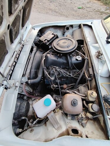 LADA (VAZ) 2107 2004, 59,112 km - 1.6 l - Salyan