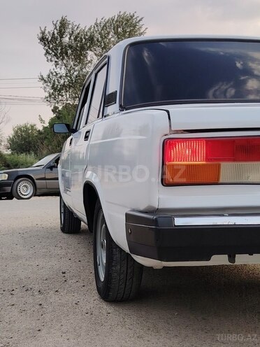 LADA (VAZ) 2107 2004, 59,112 km - 1.6 l - Salyan
