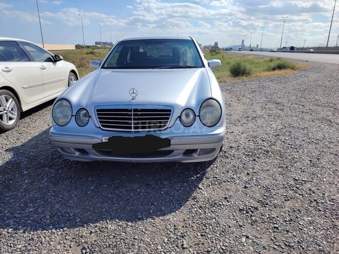 Mercedes E 240 1999, 258,000 km - 2.4 л - Bakı