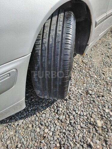 Mercedes E 240 1999, 258,000 km - 2.4 л - Bakı