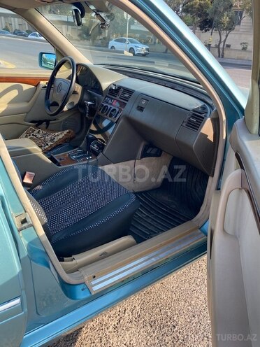 Mercedes C 180 1993, 338,000 km - 1.8 л - Bakı