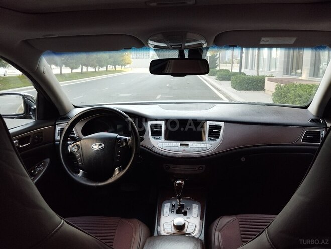 Hyundai Genesis 2011, 292,000 km - 3.8 l - Bakı