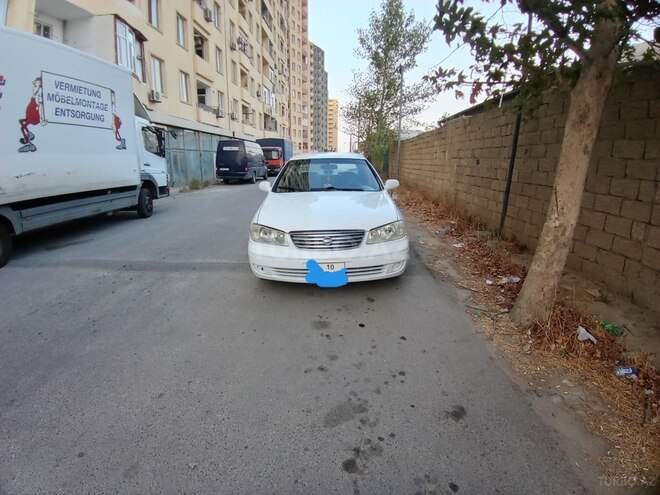 Nissan Sunny 2005, 389,000 km - 1.6 л - Bakı