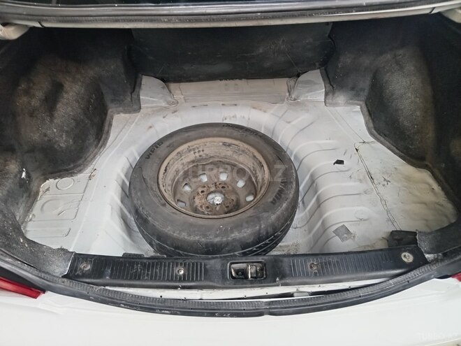 Nissan Sunny 2005, 389,000 km - 1.6 л - Bakı