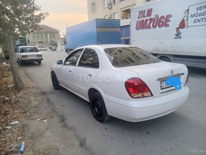 Nissan Sunny 2005, 389,000 km - 1.6 л - Bakı