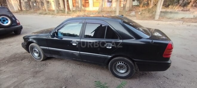 Mercedes C 250 1995, 755,506 km - 2.5 л - Bakı