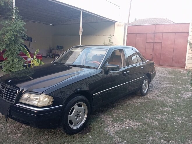 Mercedes C 200 1994, 630,000 km - 2.0 л - Tovuz