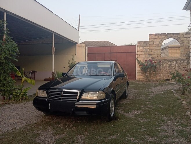 Mercedes C 200 1994, 630,000 km - 2.0 л - Tovuz