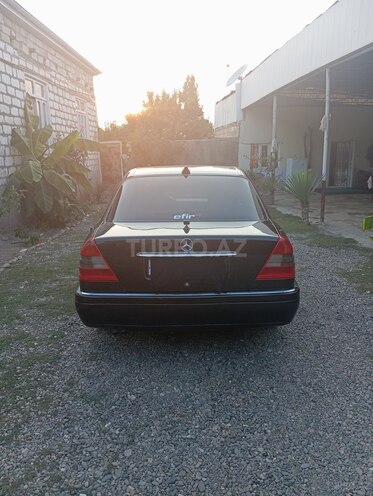 Mercedes C 200 1994, 630,000 km - 2.0 л - Tovuz