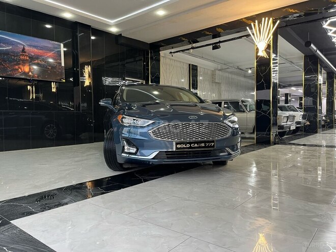 Ford Fusion (North America) 2019, 172,136 km - 2.0 л - Sumqayıt
