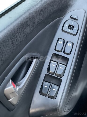 Hyundai ix35 2010, 270,000 km - 2.4 l - Bakı