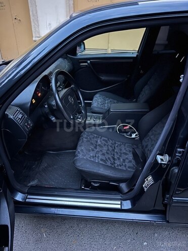 Mercedes C 200 1999, 325,000 km - 2.0 l - Bakı