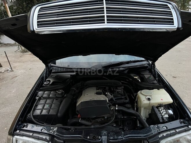 Mercedes C 200 1999, 325,000 km - 2.0 l - Bakı