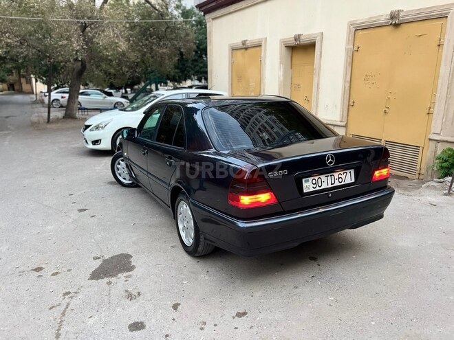 Mercedes C 200 1999, 325,000 km - 2.0 l - Bakı