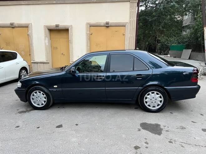 Mercedes C 200 1999, 325,000 km - 2.0 l - Bakı
