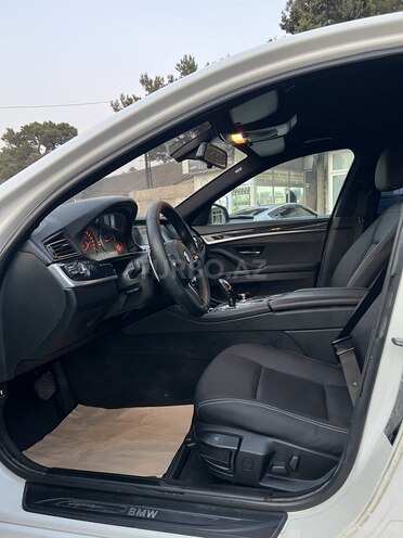 BMW 530 2012, 320,000 km - 3.0 l - Bakı