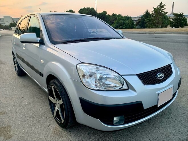 Kia Rio 2006, 460,000 km - 1.5 l - Bakı