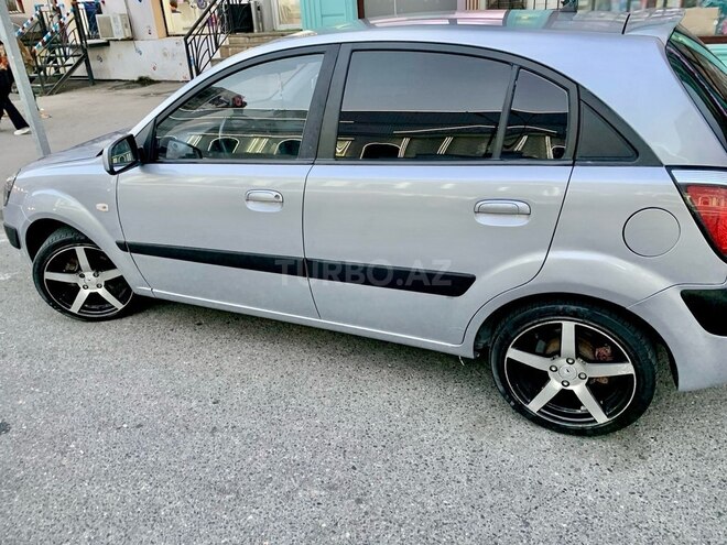 Kia Rio 2006, 460,000 km - 1.5 l - Bakı
