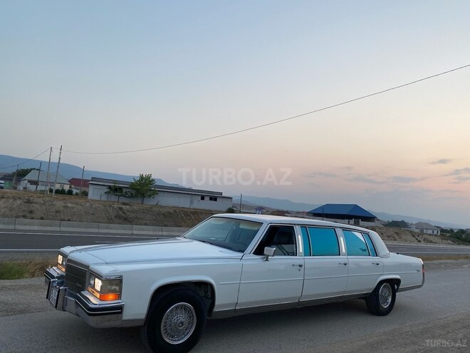 Cadillac  1989, 118,000 km - 4.1 l - Gəncə