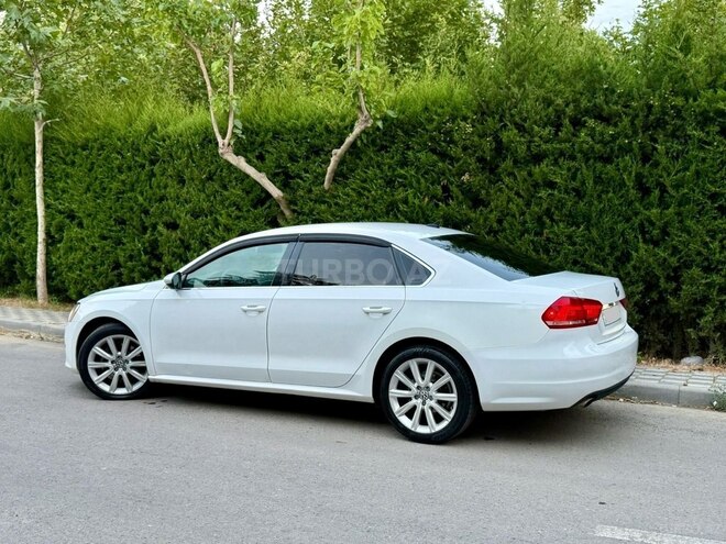 Volkswagen Passat (North America) 2012, 177,584 km - 2.5 л - Bakı