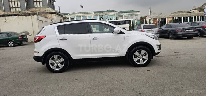 Kia Sportage 2011, 210,000 km - 2.0 l - Bakı