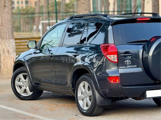 Toyota RAV4 2009, 300,100 km - 2.4 л - Bakı