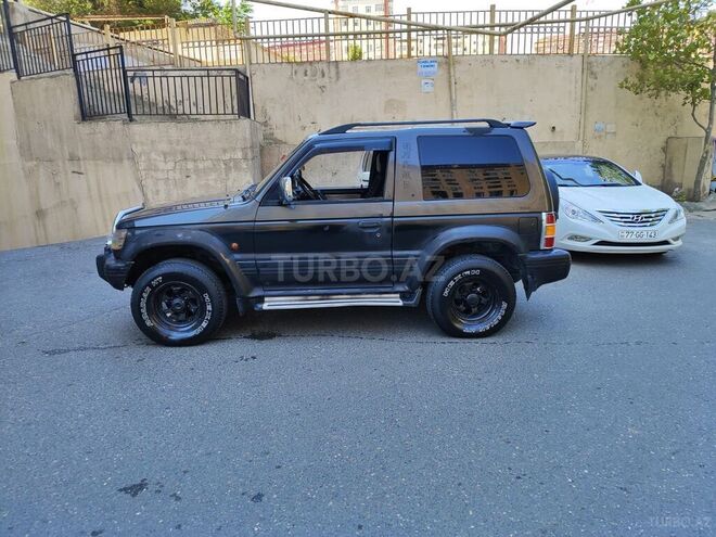 Mitsubishi Pajero 1992, 256,348 km - 2.5 l - Bakı