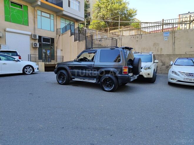 Mitsubishi Pajero 1992, 256,348 km - 2.5 l - Bakı