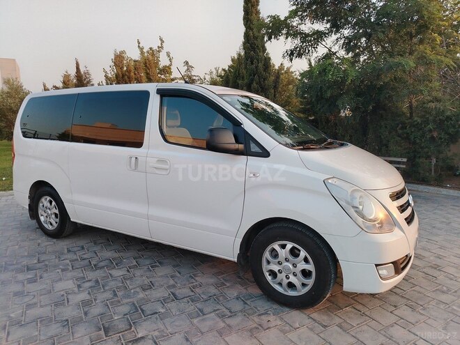Hyundai H-1 2014, 296,135 km - 2.5 l - Bakı