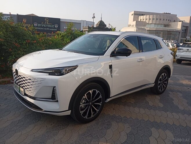 Changan CS 55 Plus 2025, 0 km - 1.5 l - Bakı