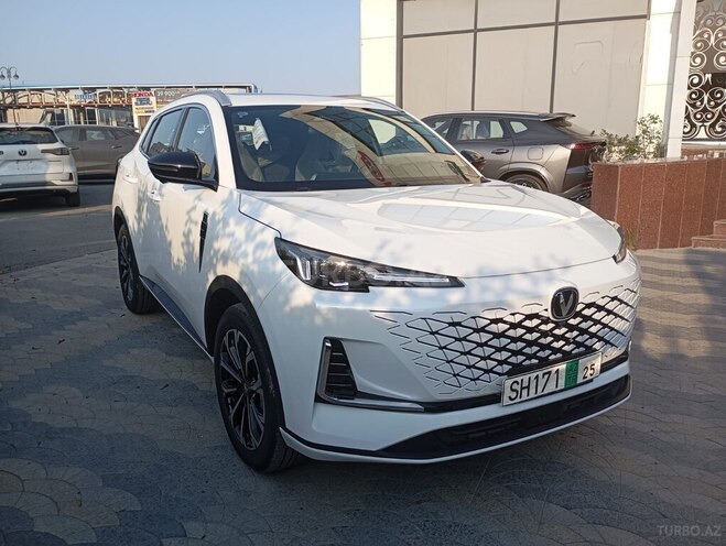 Changan CS 55 Plus 2025, 0 km - 1.5 l - Bakı