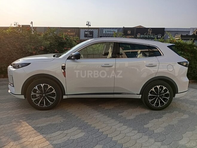 Changan CS 55 Plus 2025, 0 km - 1.5 l - Bakı